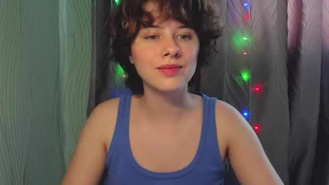 Evie online show from October 2025 08:01:01 AM