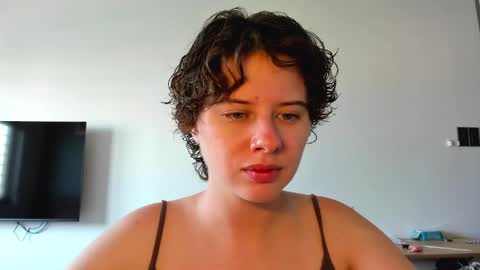 Evie online show from April 2026 08:41:01 AM