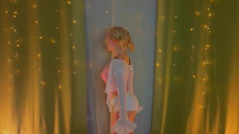 Alice online show from November 2025 07:47:01 PM