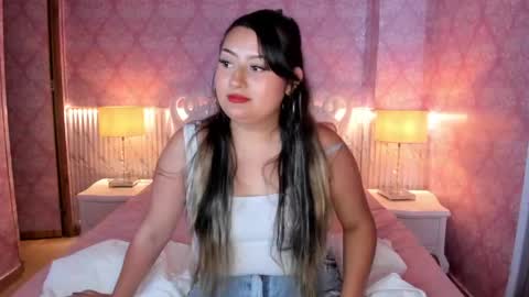 Snapshot of odtte_sweet chatting on May 2026 07:20:02 PM Mia online show from May 2026 07:20:02 PM