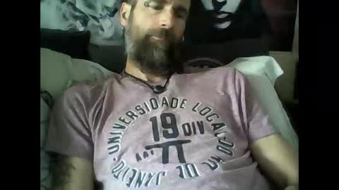 Snapshot of oedipe666 chatting on June 2026 12:19:01 PM oedipe666cam online show from June 2026 12:19:01 PM