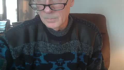 Officer online show from December 2024 03:49:02 PM