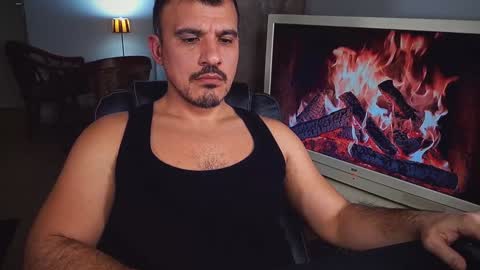 officeman7 online show from January 2025 04:58:02 PM