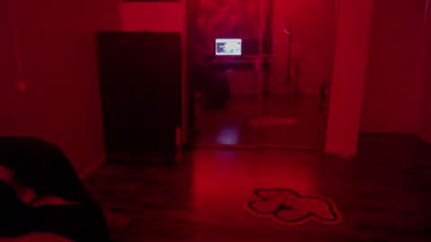 Snapshot of officialmoneyxxx chatting on January 2025 07:28:01 PM Money online show from January 2025 07:28:01 PM