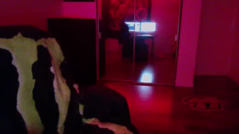 Snapshot of officialmoneyxxx chatting on October 2025 10:56:02 AM Money online show from October 2025 10:56:02 AM