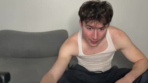 Snapshot of officialtommycash chatting on May 2026 11:24:02 PM Tommy Cash online show from May 2026 11:24:02 PM