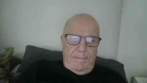 Snapshot of oggi95 chatting on January 2025 01:11:01 PM oggi95 online show from January 2025 01:11:01 PM