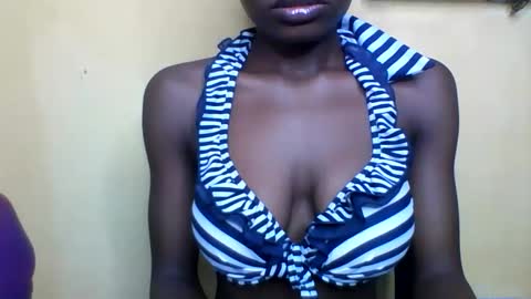 Snapshot of oh_sexyphilo chatting on October 2025 08:04:01 AM philo bby online show from October 2025 08:04:01 AM