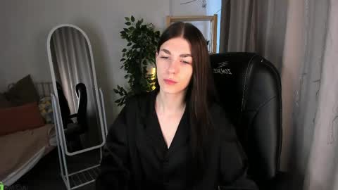 Snapshot of ohh_my_vens chatting on June 2026 11:54:02 PM KAYA. online Tu We Th Fr Sa 0100AM - 0800AM Time zone of Germany Munich online show from June 2026 11:54:02 PM