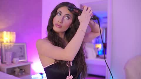 Snapshot of ohhaisha chatting on January 2026 08:08:01 AM ohhaisha online show from January 2026 08:08:01 AM