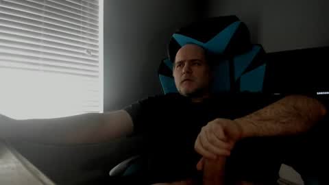 Billy Bear online show from December 2024 06:48:02 PM