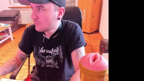 Chris online show from May 2026 06:19:02 AM