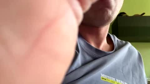 Snapshot of ohja87 chatting on March 2025 09:57:01 AM ohja87 online show from March 2025 09:57:01 AM