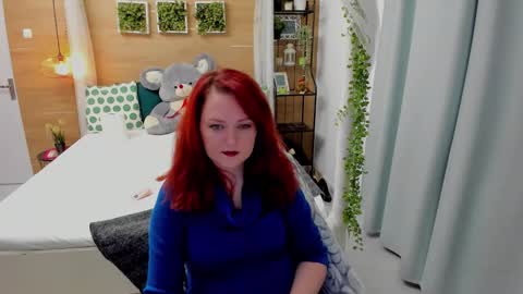 Snapshot of ohladyplease chatting on November 2025 05:50:02 AM OhLadyPlease online show from November 2025 05:50:02 AM