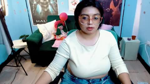 Snapshot of ohmysqueak chatting on May 2026 04:48:02 PM ohmysqueak online show from May 2026 04:48:02 PM