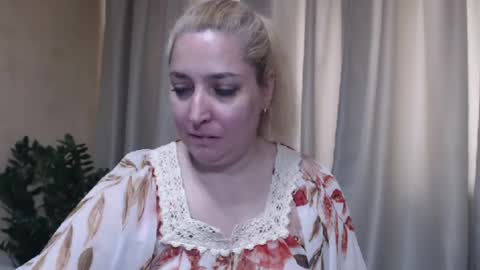Snapshot of ohsweetiren chatting on May 2026 05:36:02 AM Iren online show from May 2026 05:36:02 AM