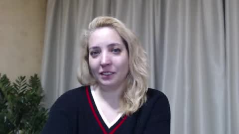 Mari online show from March 2026 04:57:01 PM