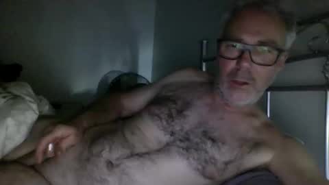 oiledcouple1 online show from October 2025 09:30:01 AM