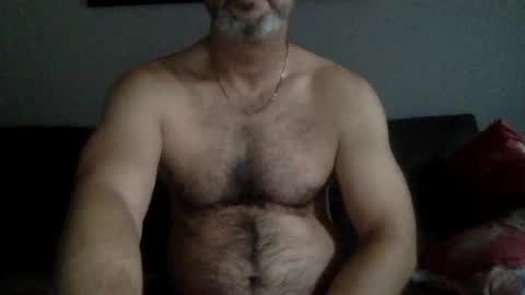 Snapshot of oktobus74 chatting on July 2026 05:11:01 AM oktobus74 online show from July 2026 05:11:01 AM