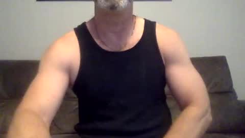 Snapshot of oktobus74 chatting on July 2026 05:09:02 PM oktobus74 online show from July 2026 05:09:02 PM