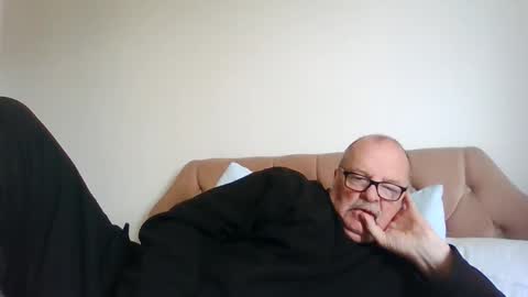 old_fkrr_ online show from October 2025 10:47:02 AM