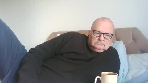 old_fkrr_ online show from October 2025 12:18:02 PM