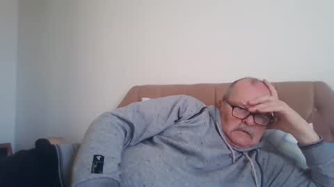 old_fkrr_ online show from November 2025 10:59:01 AM