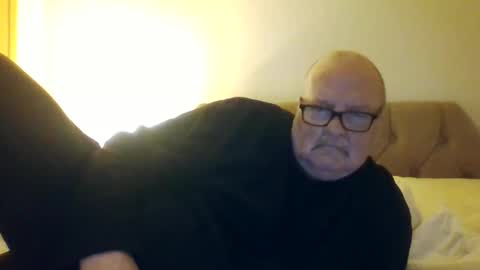 Snapshot of old_fkrr_ chatting on April 2026 01:48:01 AM old_fkrr_ online show from April 2026 01:48:01 AM