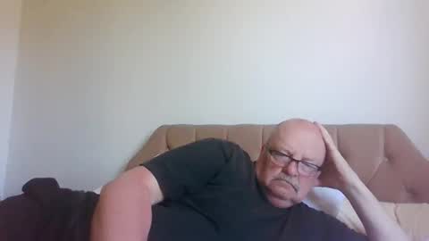 Snapshot of old_fkrr_ chatting on May 2026 09:03:01 AM old_fkrr_ online show from May 2026 09:03:01 AM