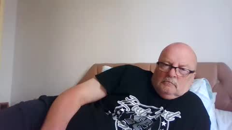 Snapshot of old_fkrr_ chatting on July 2026 12:00:01 PM old_fkrr_ online show from July 2026 12:00:01 PM