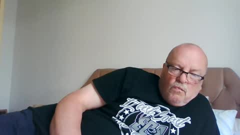 Snapshot of old_fkrr_ chatting on July 2026 10:19:01 AM old_fkrr_ online show from July 2026 10:19:01 AM