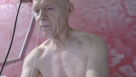 Snapshot of oldbuthorny62 chatting on July 2026 02:10:01 PM oldbuthorny62 online show from July 2026 02:10:01 PM