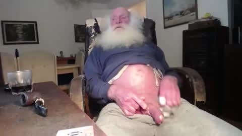 oldfucker9 online show from November 2025 02:22:02 AM