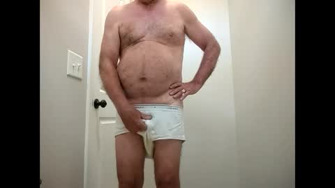 Snapshot of oldsubman chatting on February 2025 06:35:02 PM oldsubman online show from February 2025 06:35:02 PM