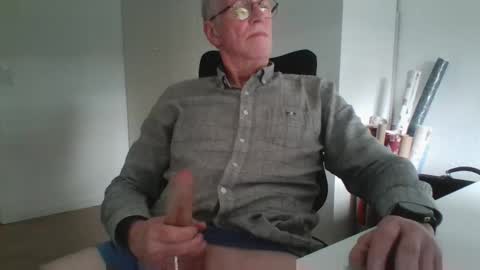 Snapshot of oldth chatting on March 2026 10:26:01 AM oldth online show from March 2026 10:26:01 AM