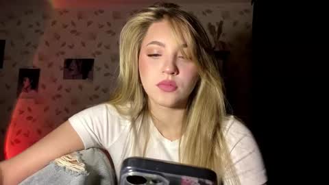 Kem online show from November 2025 03:46:01 PM