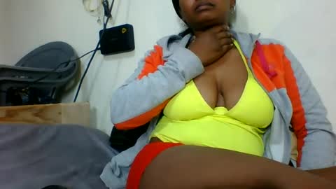 Snapshot of olgaaldy chatting on June 2026 10:19:02 PM olgaaldy online show from June 2026 10:19:02 PM
