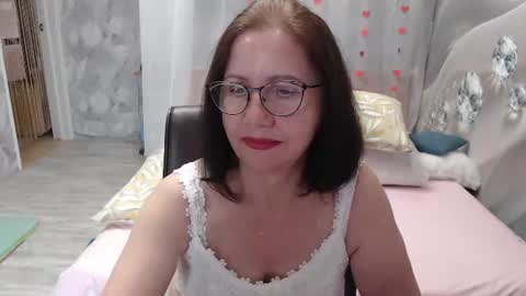 Snapshot of olgahottie chatting on June 2026 12:00:02 AM OlgaHottie online show from June 2026 12:00:02 AM