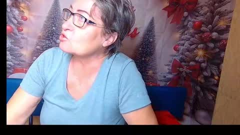 Snapshot of olgaluck chatting on December 2025 06:31:01 AM OlgaLuck online show from December 2025 06:31:01 AM