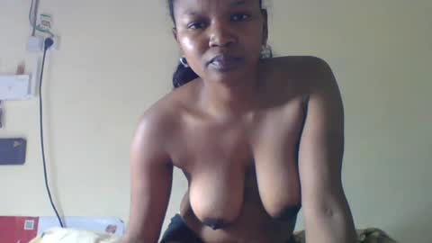 Snapshot of olgamariah203875 chatting on July 2026 03:52:02 AM olgamariah203875 online show from July 2026 03:52:02 AM