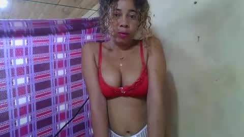 Snapshot of olinaa chatting on April 2026 05:54:02 AM olinaa online show from April 2026 05:54:02 AM