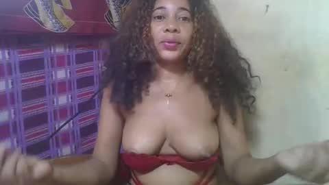 Snapshot of olinaa chatting on April 2026 05:55:01 PM olinaa online show from April 2026 05:55:01 PM