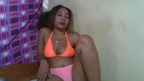 Snapshot of olinaa chatting on April 2026 07:20:02 PM olinaa online show from April 2026 07:20:02 PM