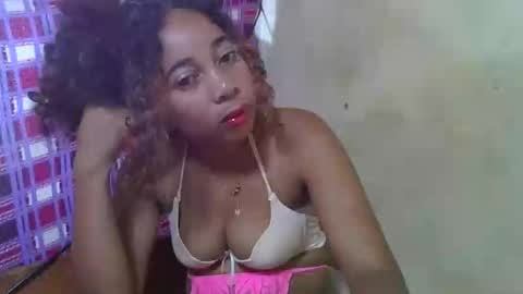 Snapshot of olinaa chatting on May 2026 02:02:01 PM olinaa online show from May 2026 02:02:01 PM