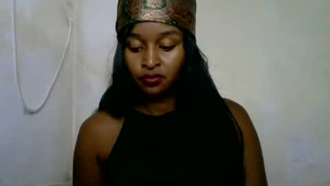Snapshot of olinah610 chatting on June 2026 10:25:01 AM olinah610 online show from June 2026 10:25:01 AM