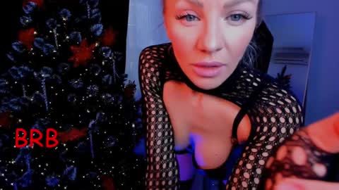 oliva_candy online show from January 2025 09:00:02 AM