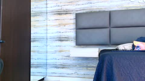 Oliver  online show from January 2026 11:52:01 PM