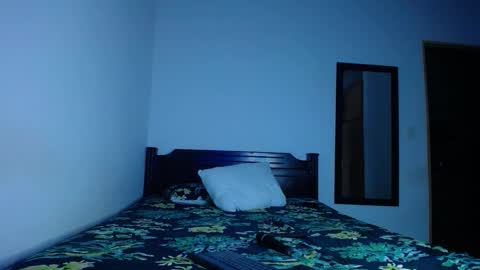 Oliver and MeganIndependent online show from February 2026 07:09:02 AM