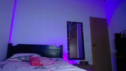 Oliver and MeganIndependent online show from April 2026 06:54:01 AM