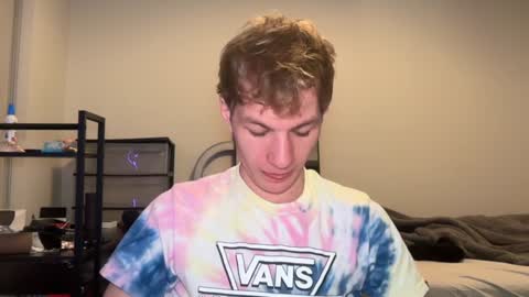 Snapshot of oliver_beck chatting on January 2025 02:27:01 AM Oliver Beck online show from January 2025 02:27:01 AM